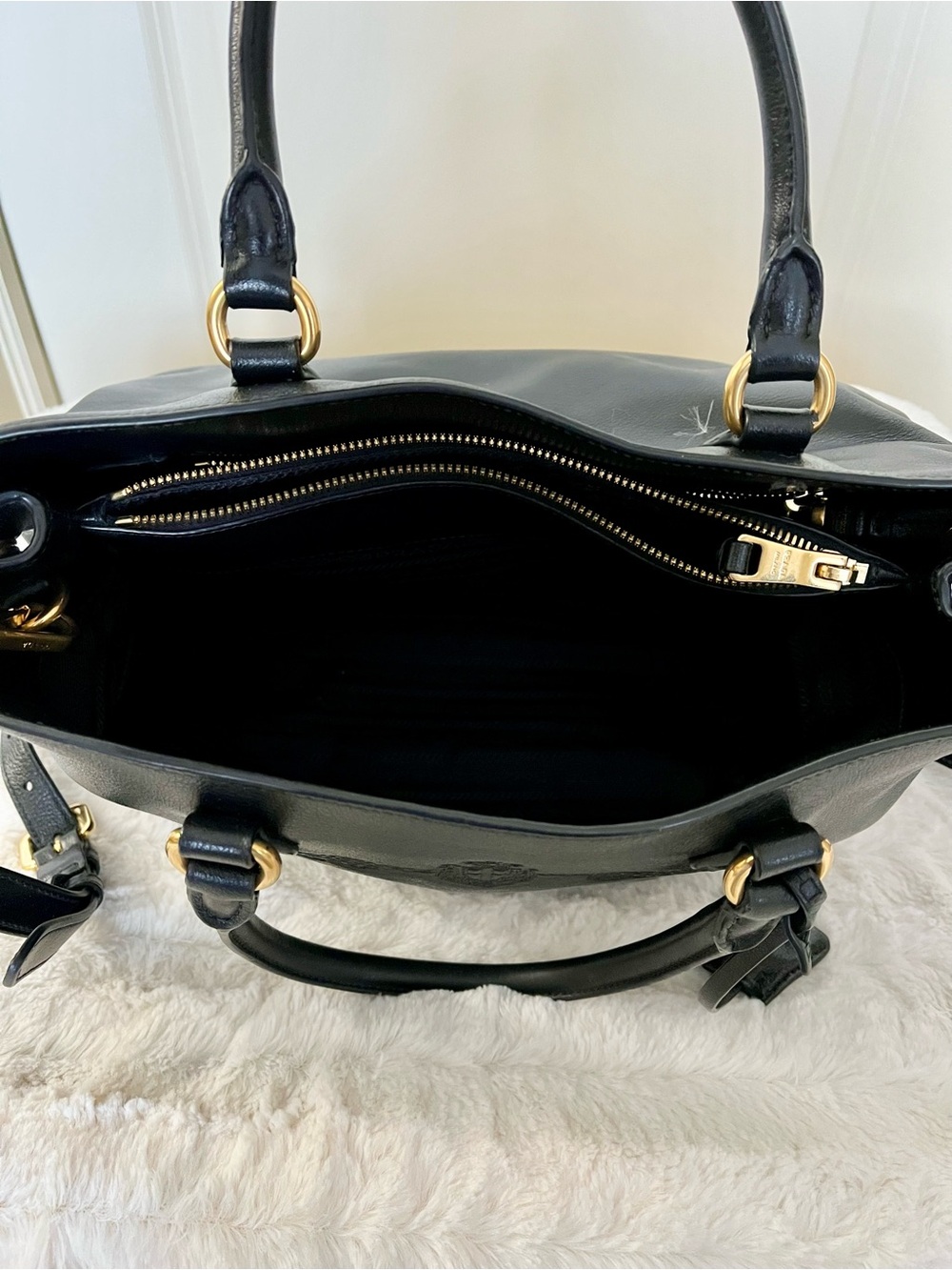 Prada Black Leather Glacé Calfskin Embossed Leather Logo Tote (Authentic) - Picture 7 of 15